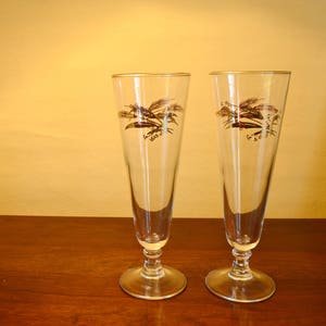 Vintage Pilsner Glass.Champagne Flute. Champagne Glass. Parfait. 40s Wedding.  Prairie Gold. Lifetime China Co.  New Year&#39;s Party.  -  VG210