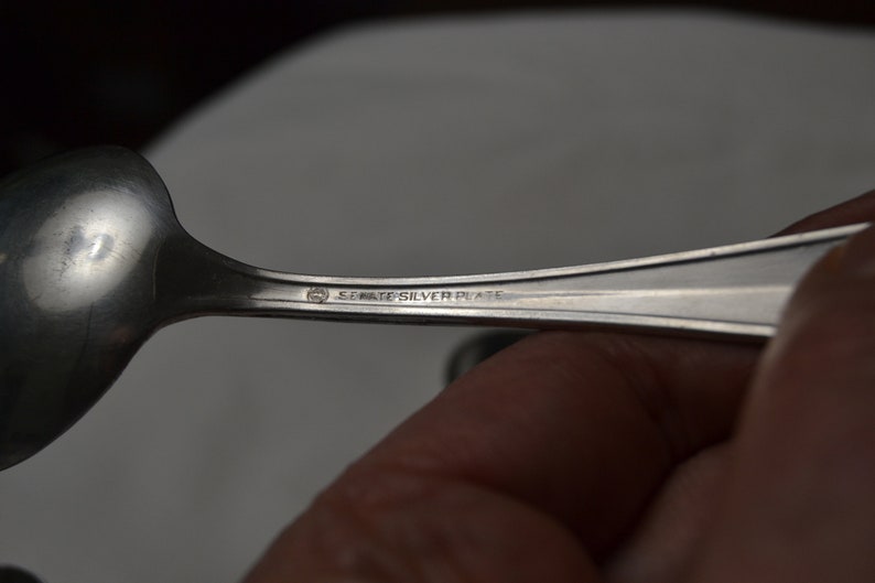 Sherwood Cranford Pattern Set of 4 Spoons Silverplate Flatware Art Nouveau Tableware - VUTFL19 Oneida Vintage Senate Silver Plate