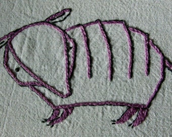 ARMADILLO - Hand Embroidery Pattern PDF