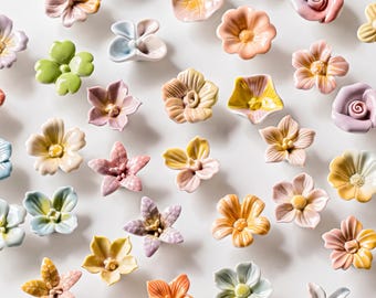 Imán de nevera de cerámica con forma de flor, caja sorpresa, decoración de cocina estilo cottagecore, imanes florales para pizarra blanca, bonitos accesorios para taquilla, regalo para ella.