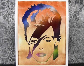 Ritratto di David Bowie nei panni di Ziggy Stardust. Opera d'arte in metallo da parete. Materiali e dimensioni personalizzabili.