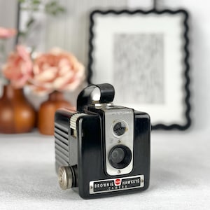 Hawkeye Brownie Camera - Etsy