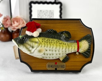 Big Mouth Billy Bass Singing Fish | 1999 Gemmy Animatronic Santa Hat Wall Mount (Untested)