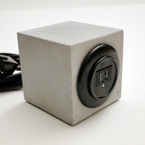 USB Charging Cube image 1