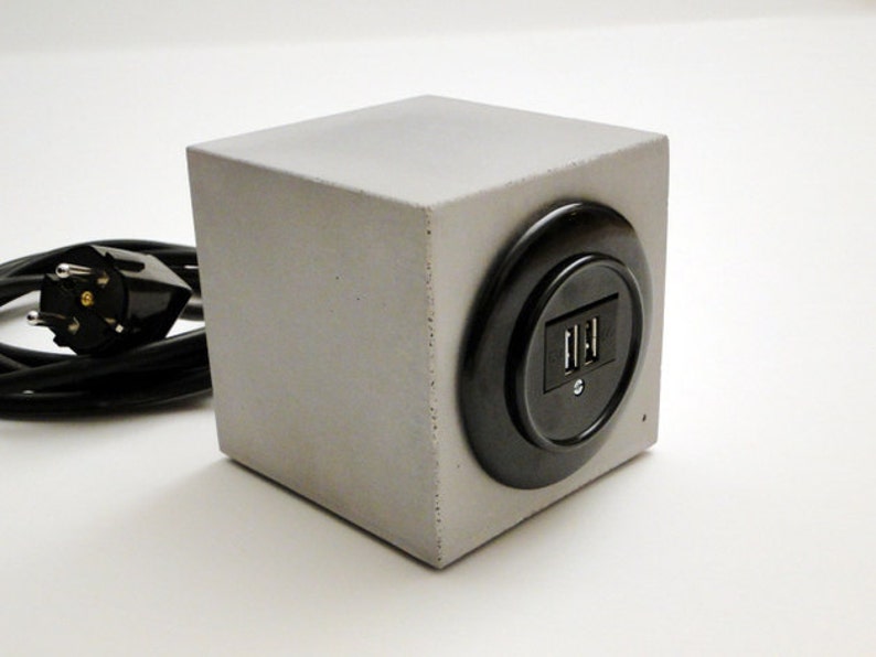 USB Charging Cube image 1