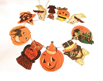 Retro Halloween Garland Laminated 10 Pc. Set A