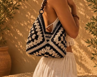 Boho crochet straw bag, handwoven shoulder bag, raffia tote bag, summer beach bag