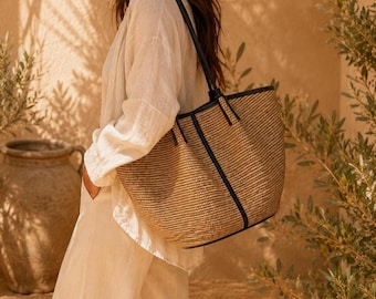 Trendy woven straw shoulder bag, boho raffia beach tote, vacation handbag, large capacity handbag