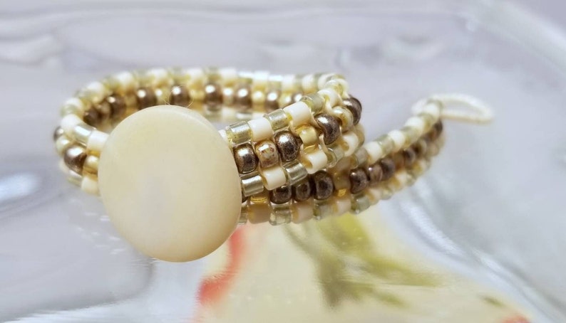 Penzance Bracelet beadwoven cream metallic mother of pearl button image 3