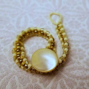 Penzance Bracelet beadwoven cream metallic mother of pearl button image 9
