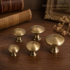 Vintage Brass Cabinet Knobs, Antique Drawer Pulls, Solid Brass Hardware, Classic Round Furniture Knob for Kitchen Cabinets & Dressers