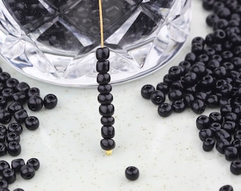 Cuentas de semillas de vidrio, 6/0 cuentas de semillas Beadsi de vidrio de 4 mm, cuentas de semillas blancas opacas, cuentas de semillas de vidrio checas, 25gr. (Aprox. 270 cuentas) // BD-166