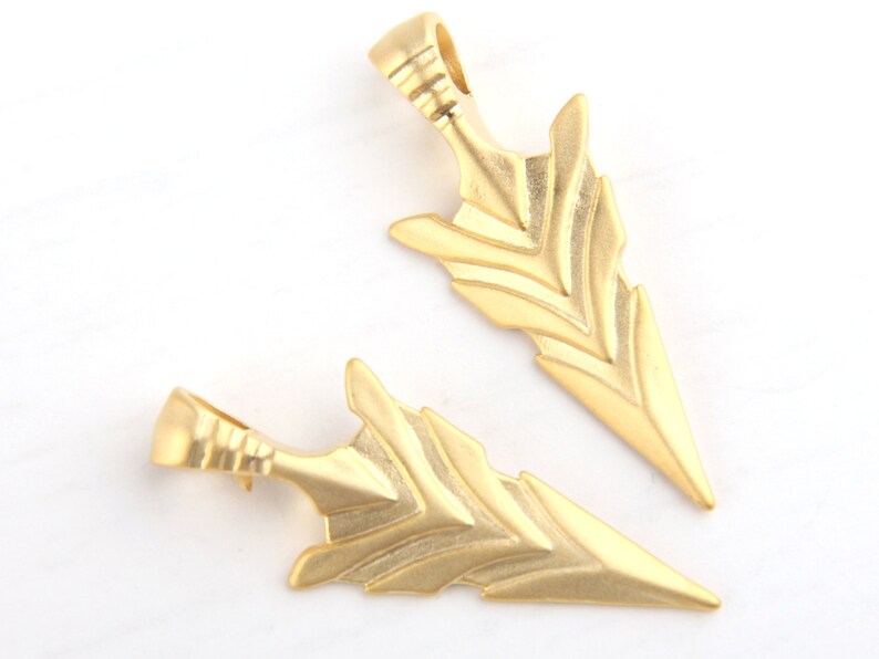 Matte Gold Arrow Pendants Tribal Arrow Pendant Spear Head Pendants 2 pcs GP-439