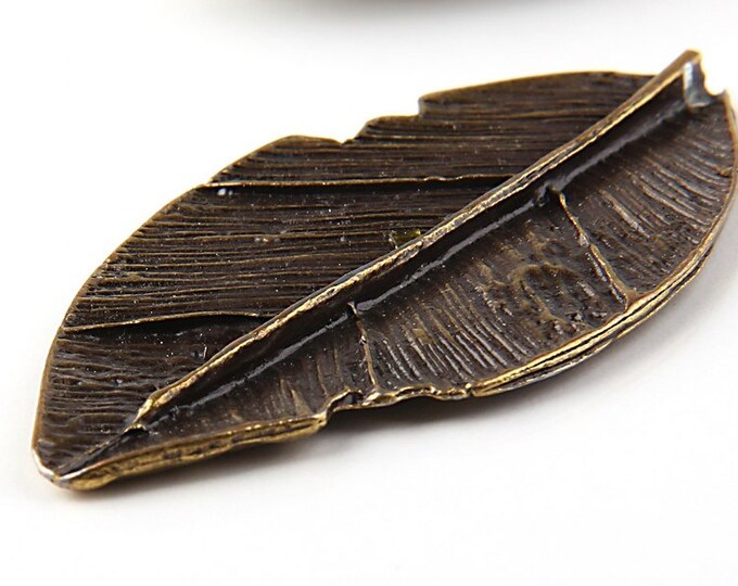 Antique Bronze Leaf Pendant, 1 Piece // ABP034 Etsy