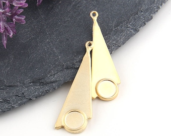 Gold Long Triangle Charm Pendant, Geotmetric Pendant, 2 pieces // GP-513