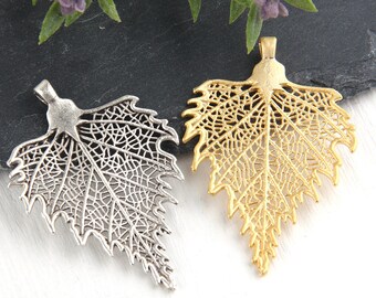 Gold, Large Detailed Leaf Pendant, Leaf Jewelry, Leaf Necklace,1 piece // GP-494