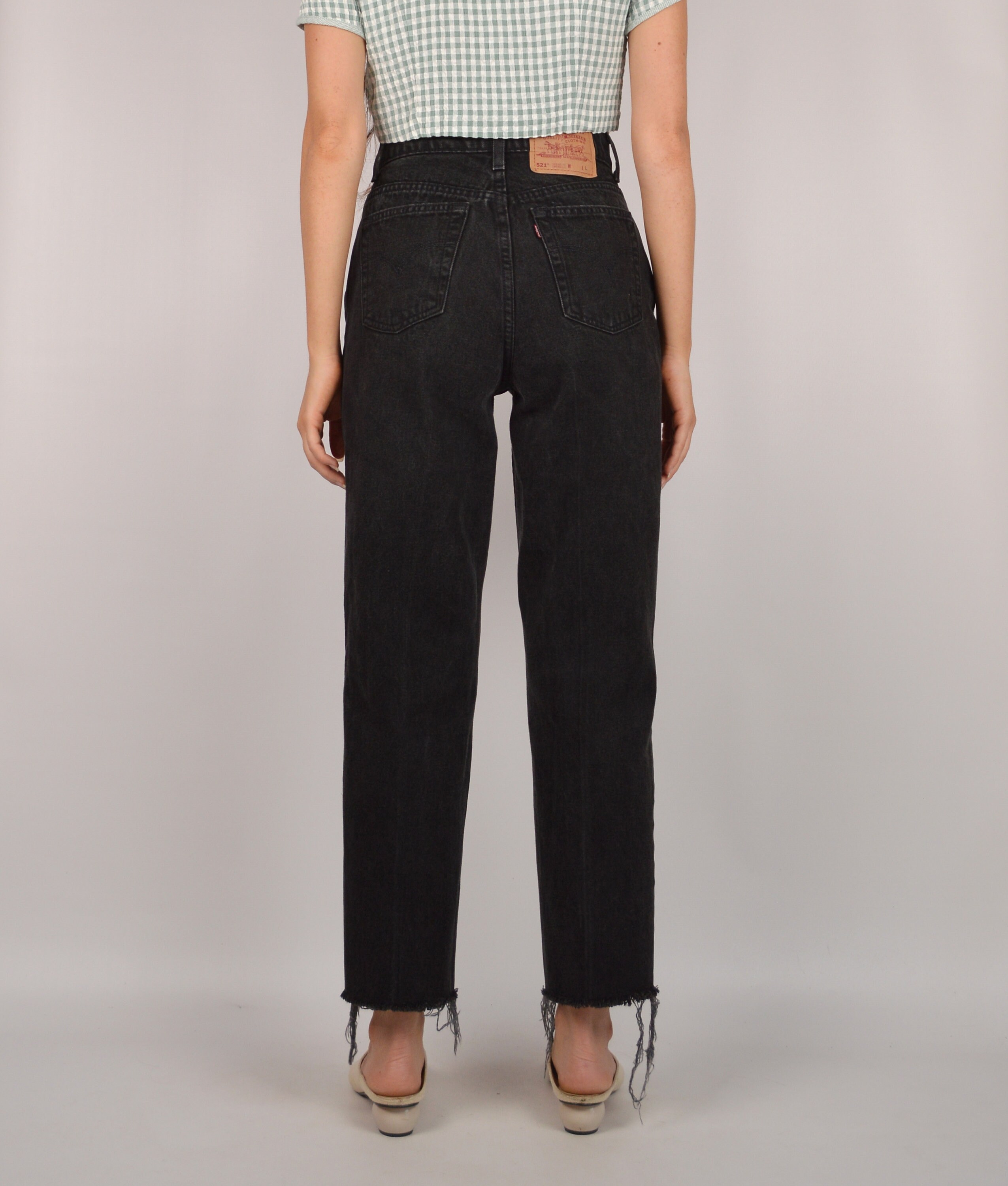 Vintage Black LEVI'S Crop Denim / 27W