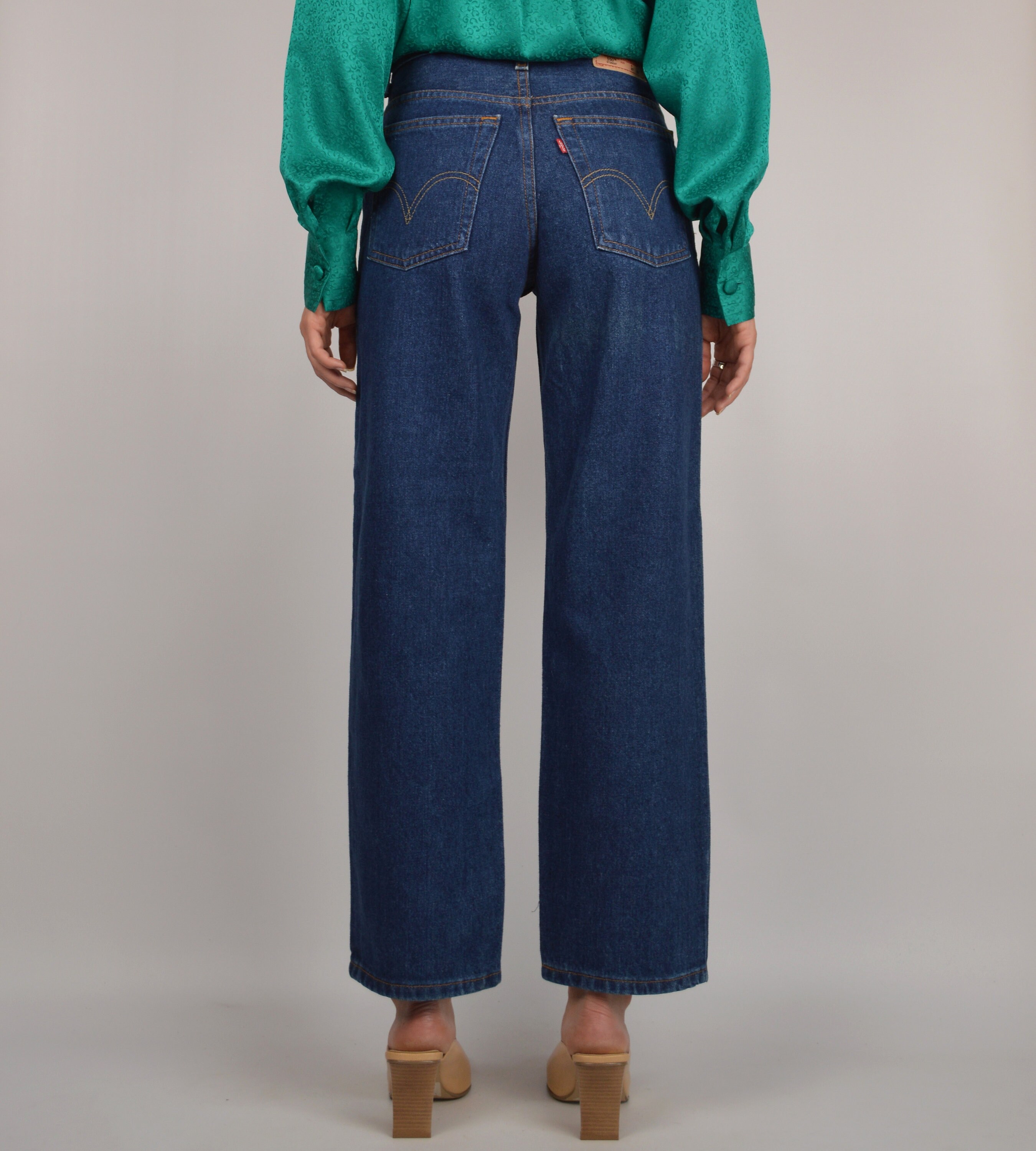 levi jeans student discount