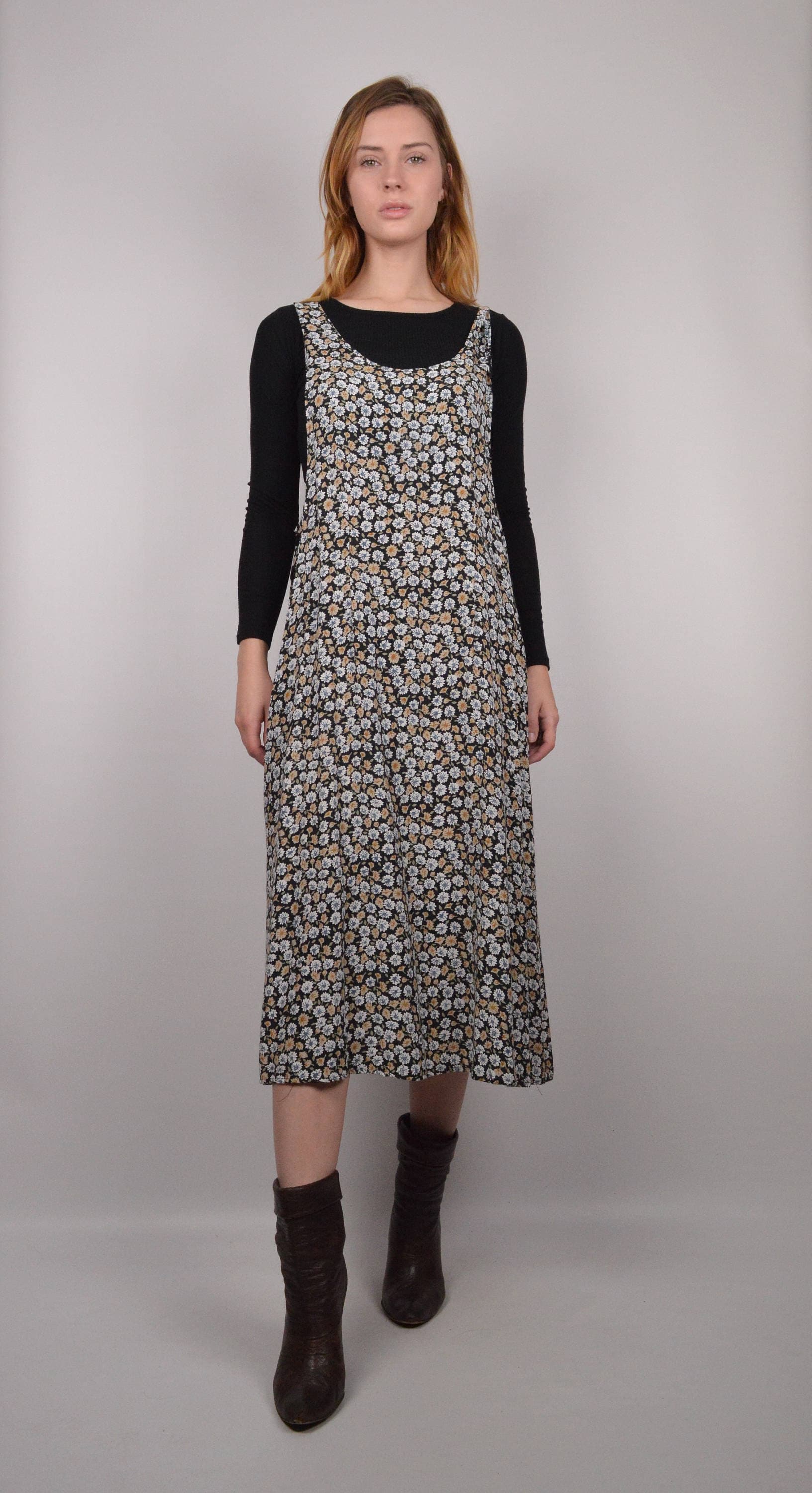 floral pinafore
