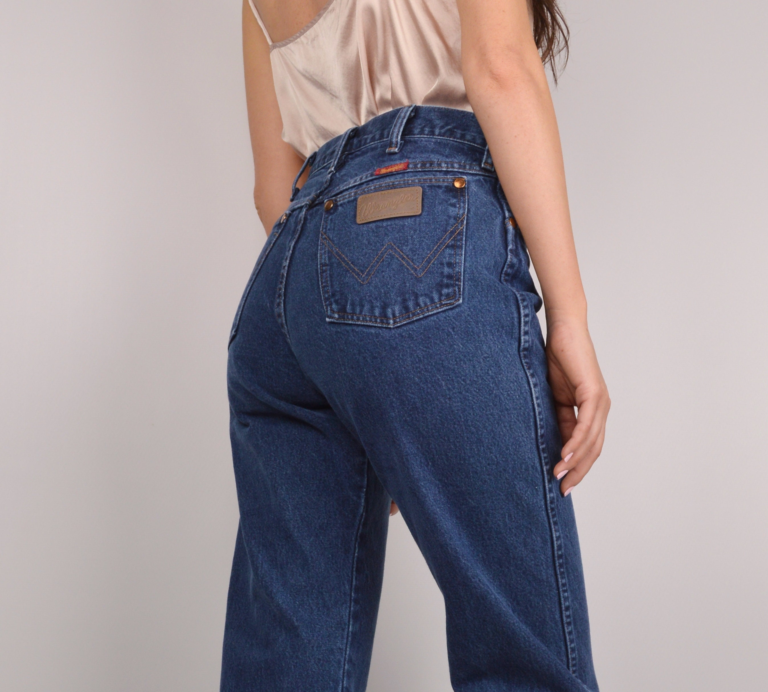 Vintage high clearance waisted wrangler jeans