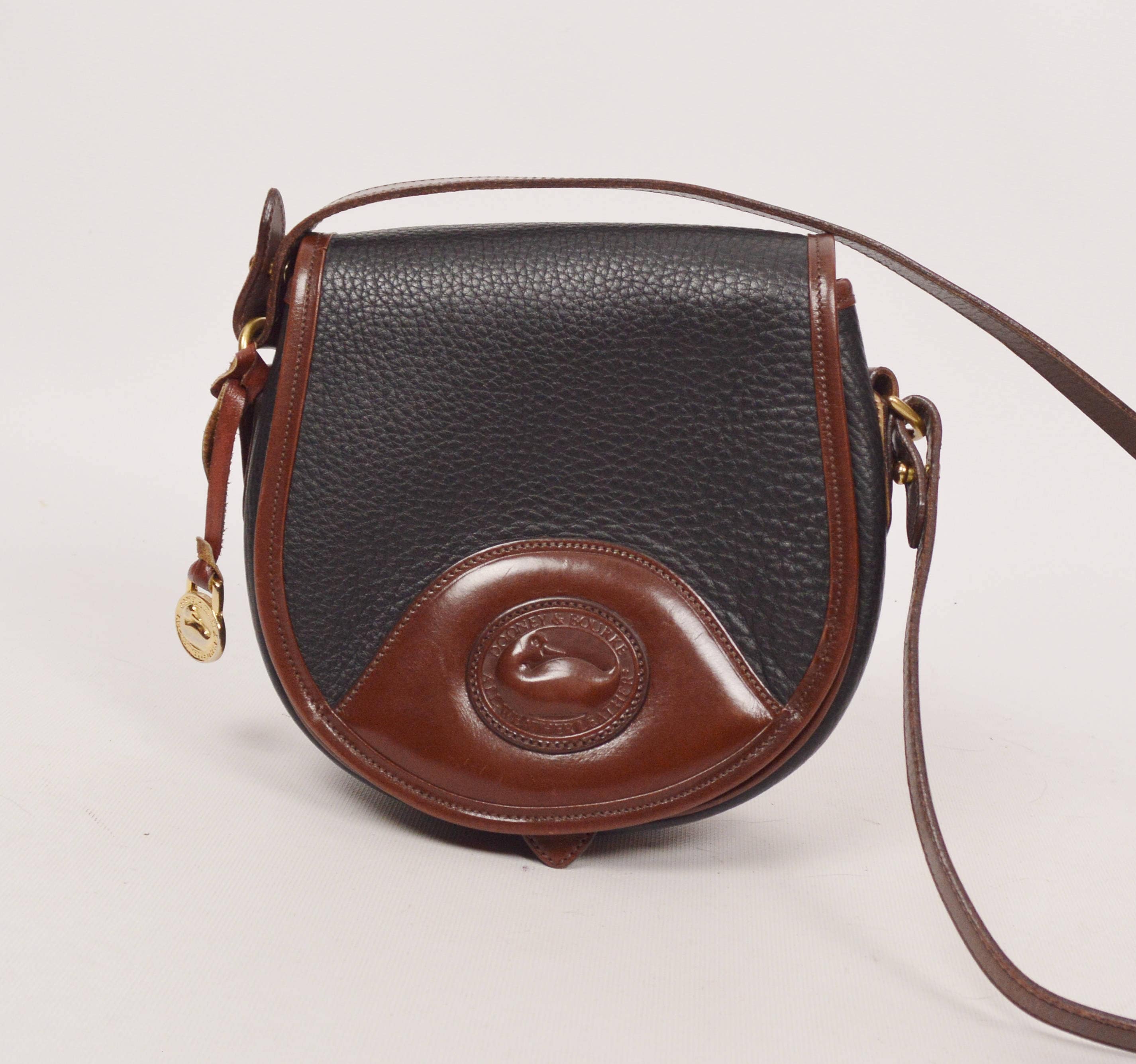 Dooney & Bourke Equestrian Binocular Bag / All Weather Leather crossbody  vintage
