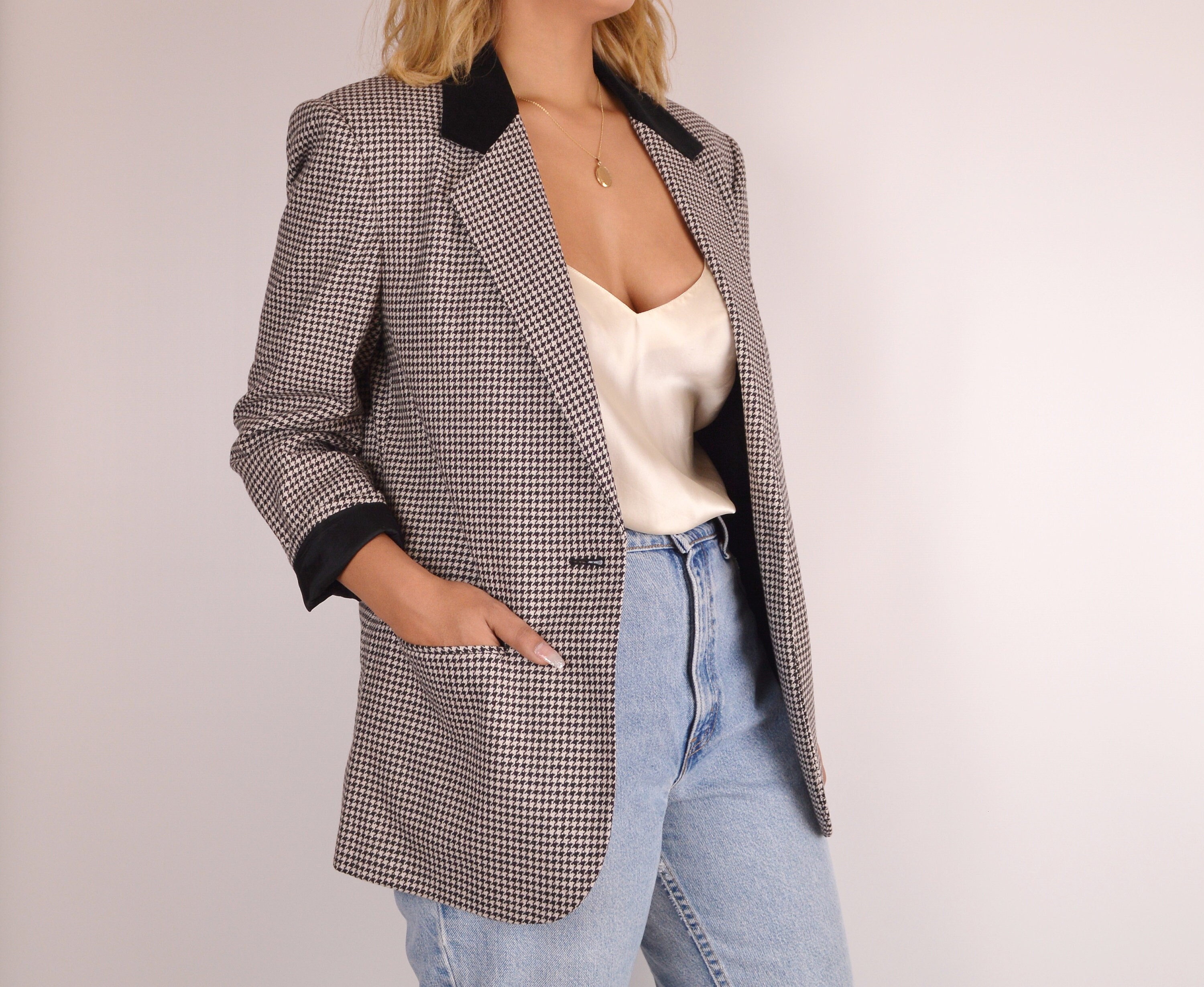 vintage houndstooth blazer