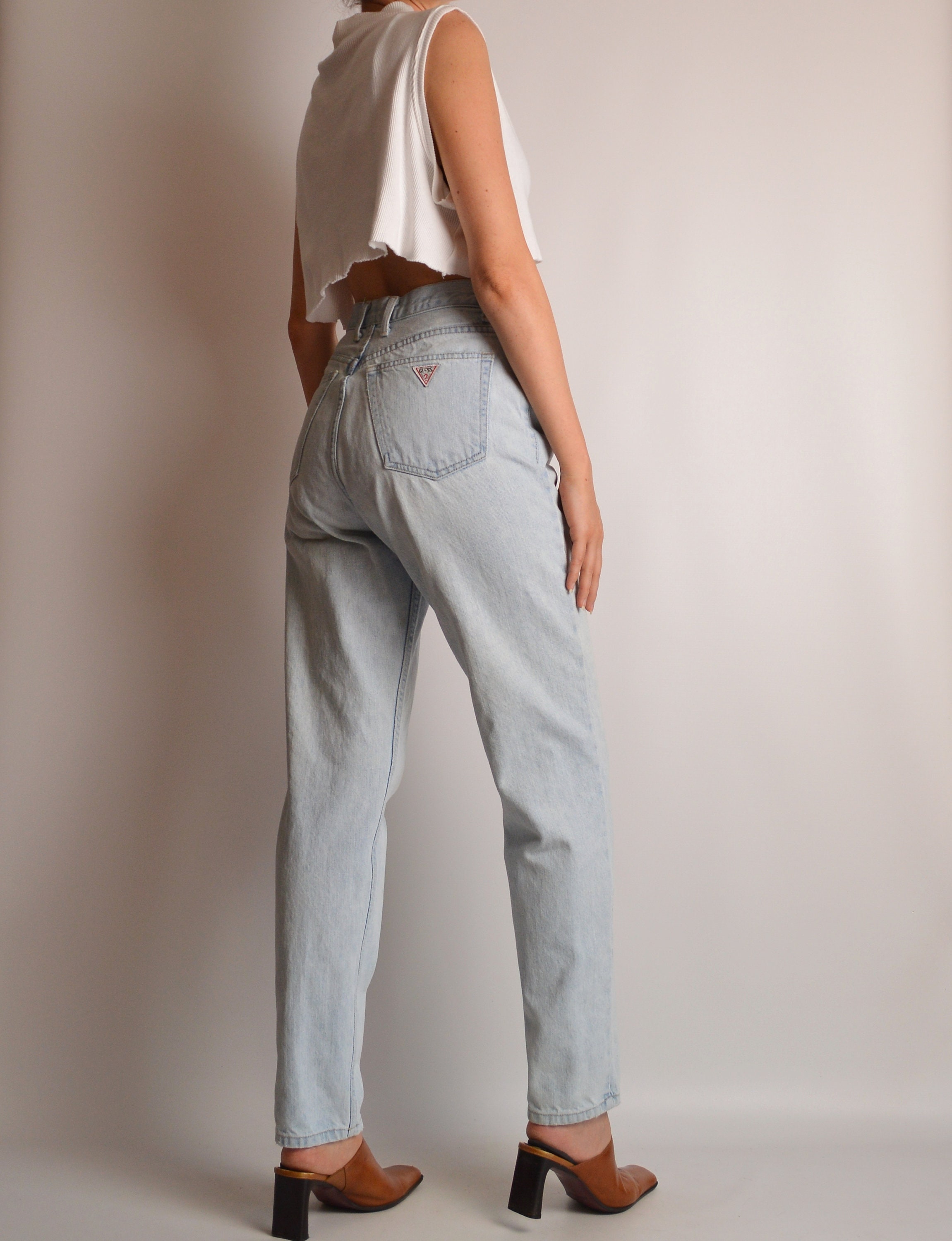 Vintage GUESS Jeans (27W) high waist / light wash
