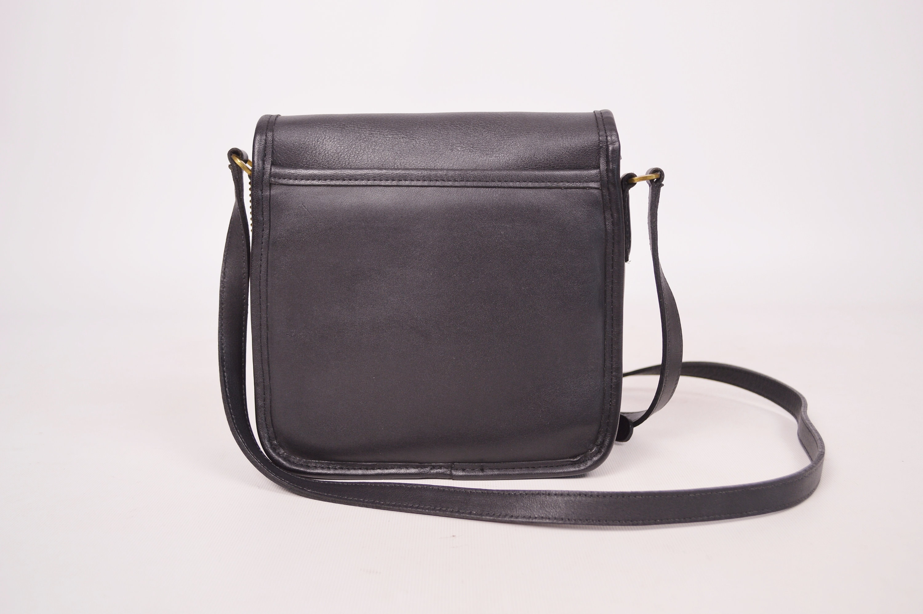 vintage coach purse black flap crossbody vintage coach purse black flap crossbody