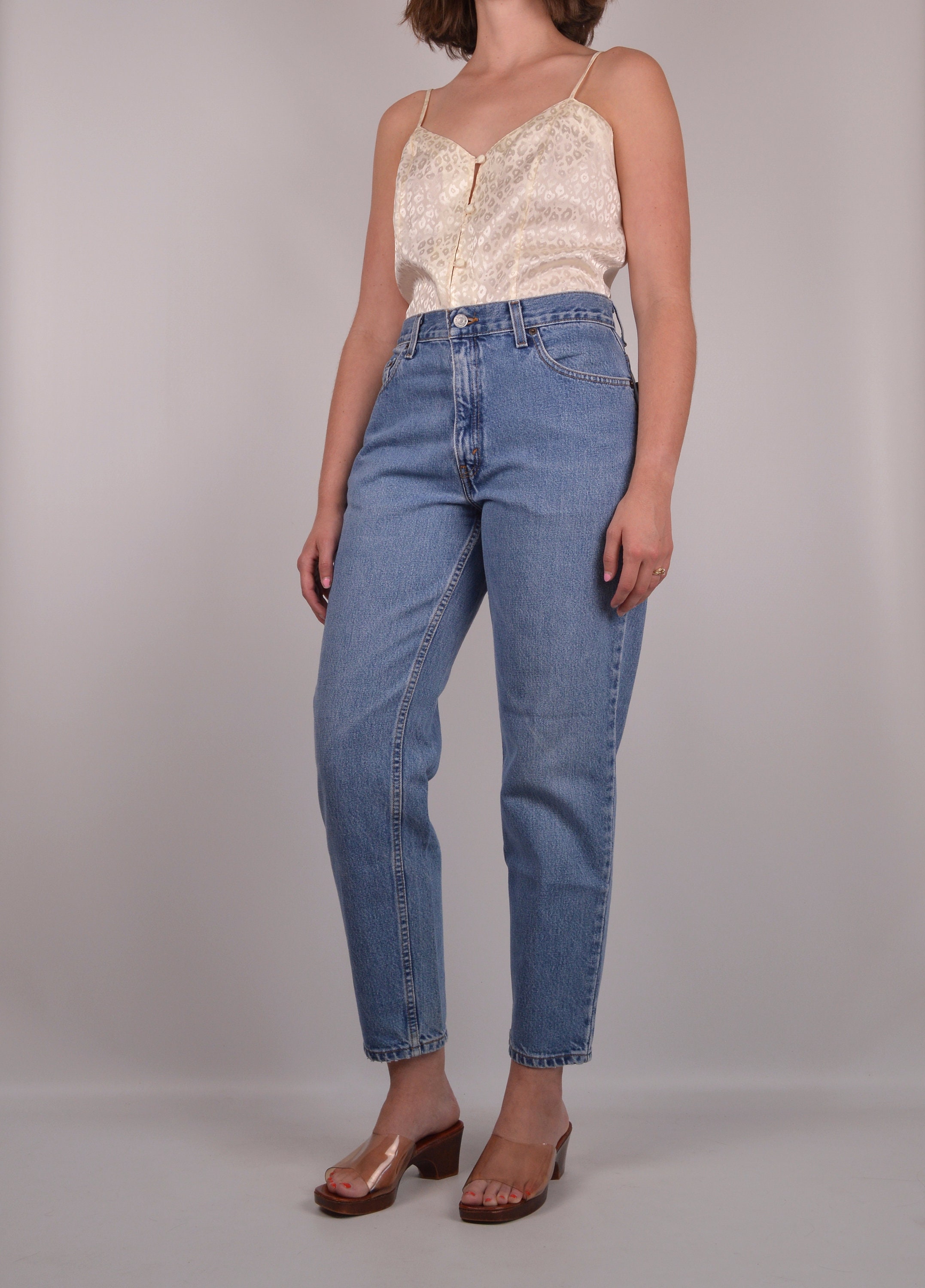 Levi's 550 Tapered Denim Pants, Men's W32 (approx.), Vintage unclear blue type Vintage Second Hand