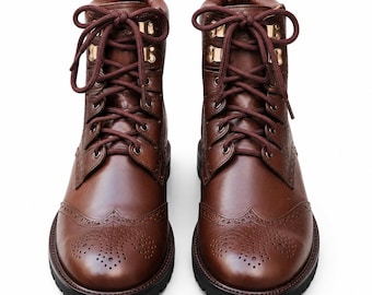 Herrhandgjorda Ghillie Brogues i brunt läder: Skotska kiltstövlar för bröllop, gummi-/lädersula för höglandsbröllop