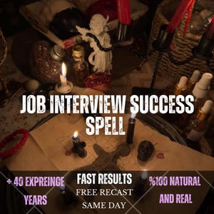 Peut inclure: Un ensemble rituel avec un parchemin marqué d'une grille, des bougies noires, une bougie en forme de crâne noir et une figurine d'ange blanc. Le texte indique : JOB INTERVIEW SUCCESS SPELL, + 40 EXPREINCE YEARS, FAST RESULTS, FREE RECAST SAME DAY, %100 NATURAL AND REAL.