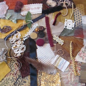 Slow Stitch Junk Journal Kit Lace Trim Fabric Textile 55+ Pieces - Antique Vintage Crafts Scraps Bundle Mixed Collage Crazy Quilt