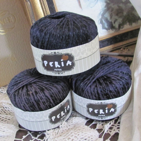 2 Skeins - Peria Petra // 2 Beautiful Yarn Skeins Roll Cotton Blend - 50g 66 yards - Dark Blue - Much more yarn in my shop!