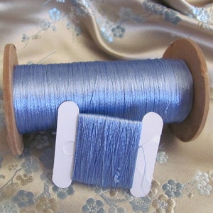 Linha 100% seda // Linha de bordado antiga Seda pura real // Azul 20, 40, 60 jardas cada - Mais de 60 cores *Frete grátis com taxa de carta*