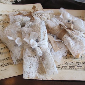 Lot of Assorted Antique Vintage Laces and Doily Pieces - 15 20 25 All Different - Scraps Bundle Mixed Journal Slow Stitch Embellishments