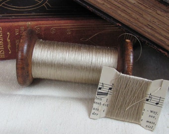 100% Silk Thread // Antique French Thread Real Silk // Pale Beige 20 40 60 yards // Over 70 Colors Available *Free letter rate shipping*