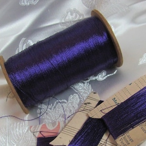 100% Silk Thread // Vintage Embroidery Floss Real Silk /// Royal Purple 20 40 60 yards // 80+ More Colors Available *free letter rate ship*