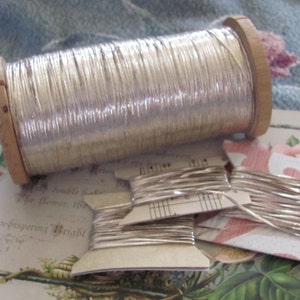 Fantastisk fransk platt silvermetalltråd i antik stil från tidigt århundrade - Välj din längd - Många andra att välja mellan i min butik