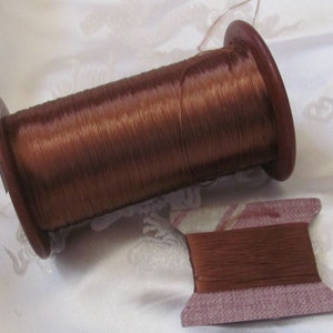 100% Seide // Antikes frühes Jahrhundert Stickgarn Fasergarn // Braun 20 40 60+ yards Einzel- oder Doppelstrang // 70+ Farben