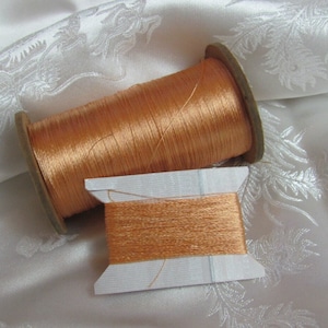 Linha 100% seda // Linha de bordado vintage Seda verdadeira // Laranja 20, 40, 60 jardas cada - Mais de 60 cores *Frete grátis com taxa de carta*