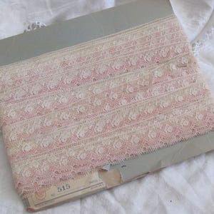 Pizzo antico francese Valenciennes, delicato passamaneria da cucito, bianco sporco e rosa - larghezza 0,5 pollici - tagliata su misura // Molti altri nel mio negozio!