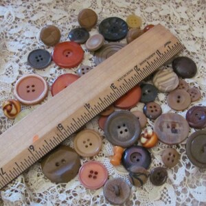 Buttons Lot of 46 Assorted Antique Vintage Bakelite Vegetable Plastic Buttons image 3