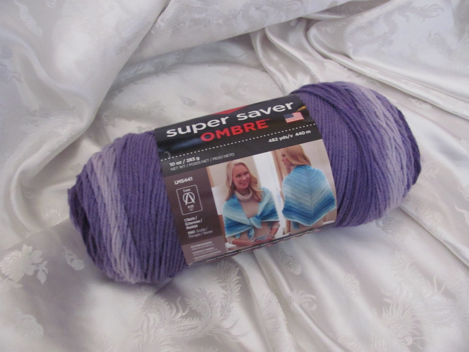 Red Heart SUPER SAVER OMBRE Yarn VIOLET Purple Crochet Knit ONE 10 oz Skein