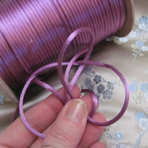 Vintage Lila Satin Rattenschwanz Kordel Nähen Zierleiste 3 mm 1/8 "Zoll Extra Fancy - 10 Meter - Mehr verfügbar und viele mehr Farben!!