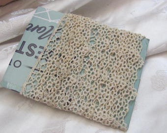 Antique  Lace Sewing Trim White 20mm Wide - Price is for 2 yards total // More laces and trims available in my shop!