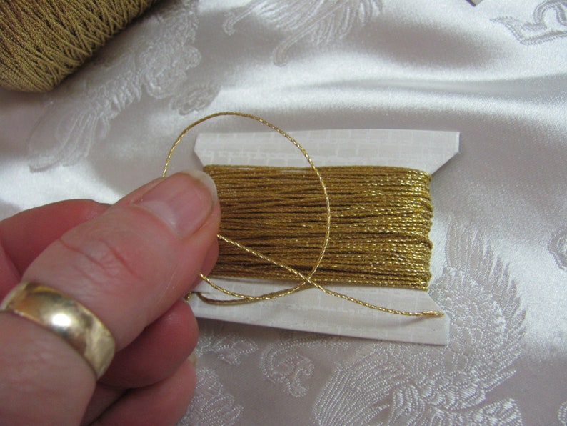 Twisted Gold Metal Metallic Embroidery Thread // 25 Yards Lots of More ...