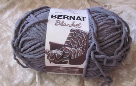 Bernat Yarnspirations Blanket Thick Fat Yarn Skein 10.5oz 300g Dark Gray 10044 1 Skein Much More Yarn in My Shop Etsy Canada
