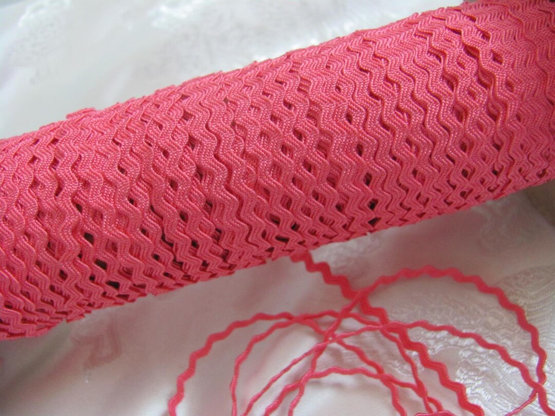 Pink Rick Rack Ric Rac Zigzag Trim 3mm Tiny Small Scale Trims // 5 ...