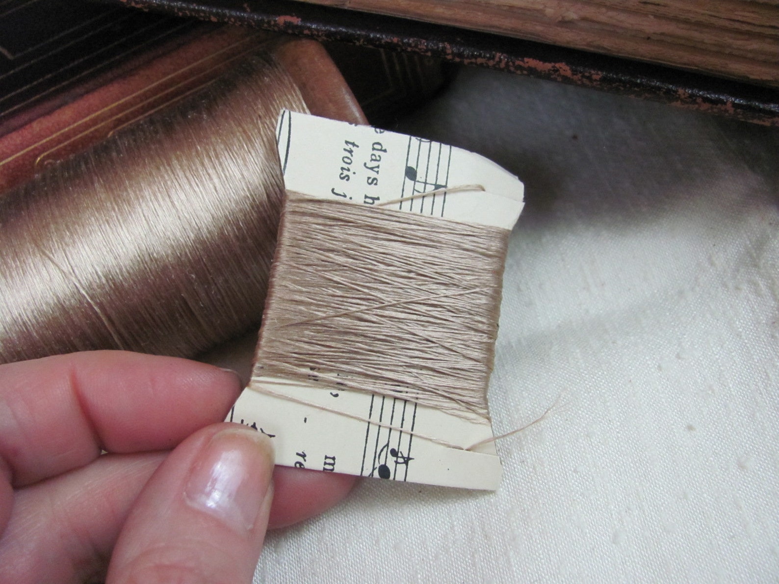 Real Silk Thread 100% Silk Thread // Amazing Antique French Embroidery Floss Real Silk ...