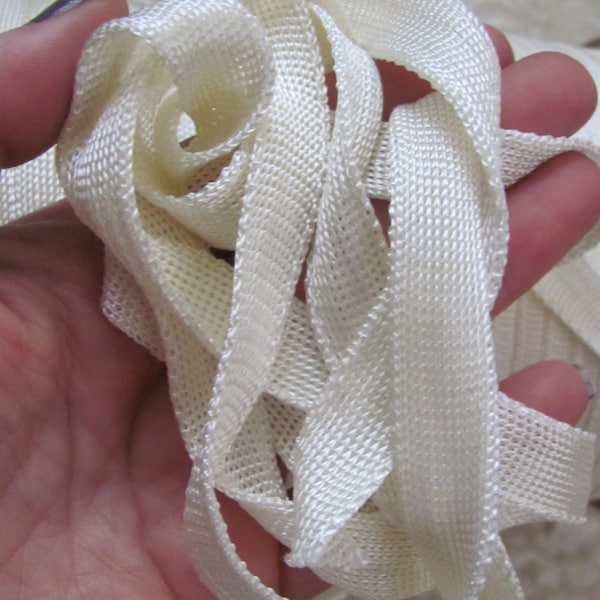 Ruban en sergé tissé tressé ivoire 15 mm à coudre sur corde, bordure en dentelle 1/2 po. - 5-10-25 yards - Plus de disponible